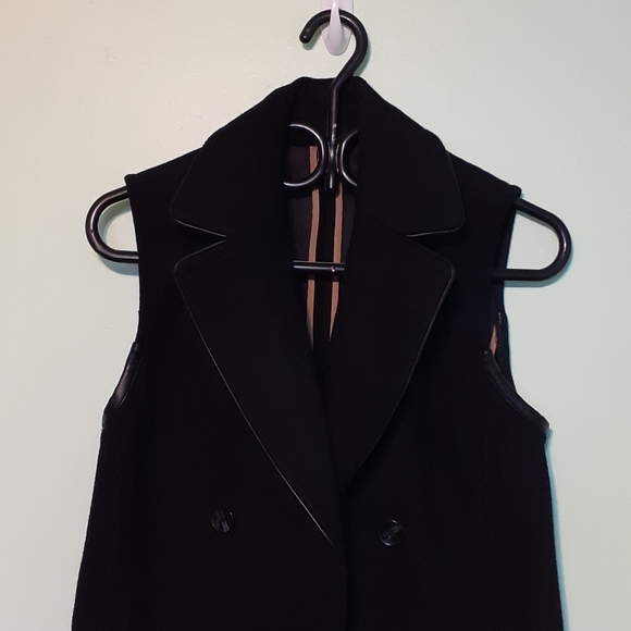 The 3 in 1 wool blend Vested Blazer dress. it is just everything!! - Picture 6 of 10